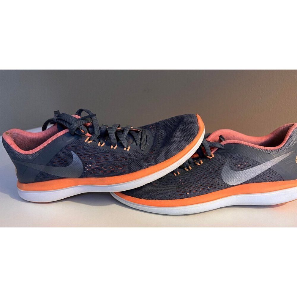 * Nike Flex 2016 Run Women’s Sz 8 Orange And Gray Running Shoes Sneakers